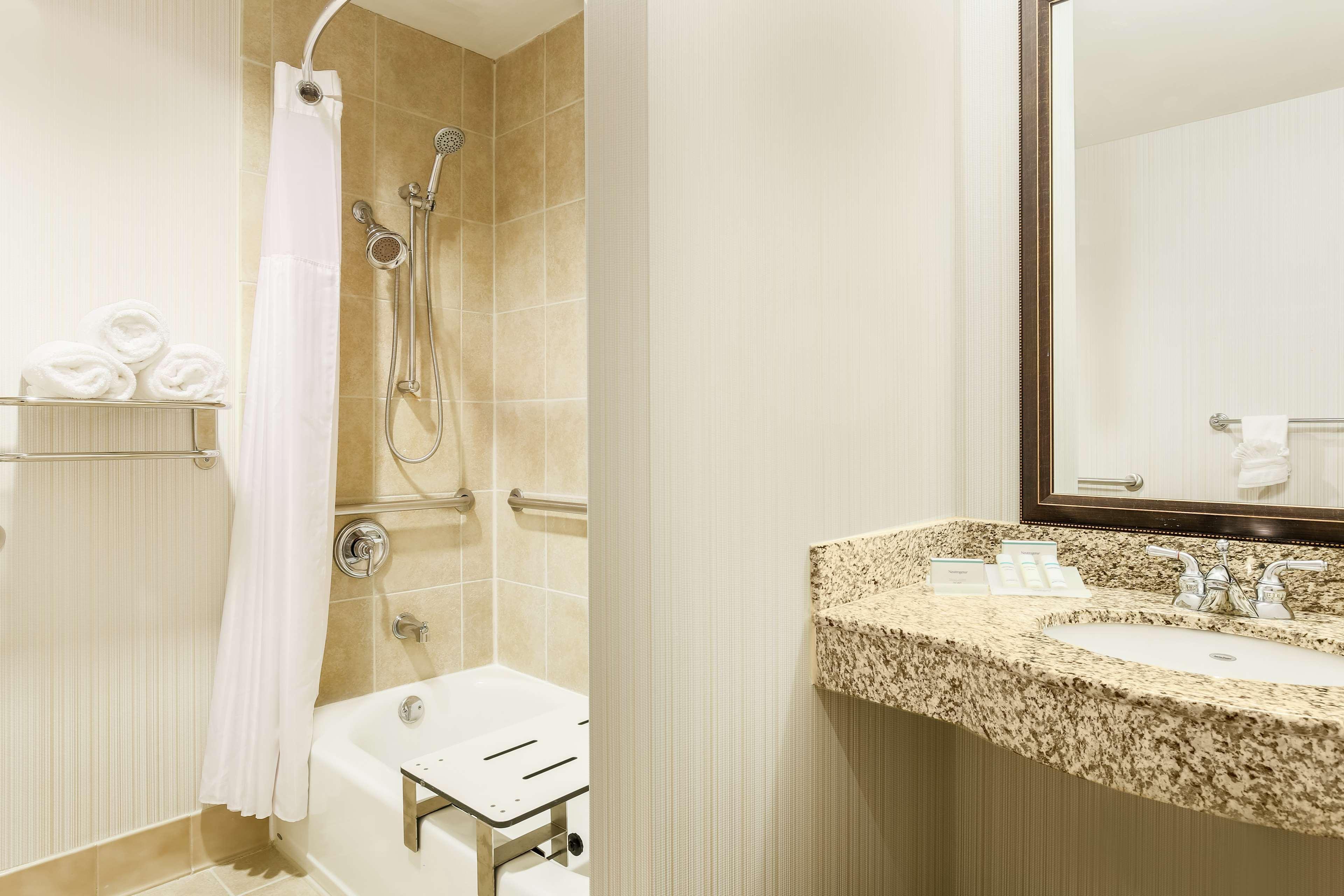 Hilton Garden Dallas Lewisville