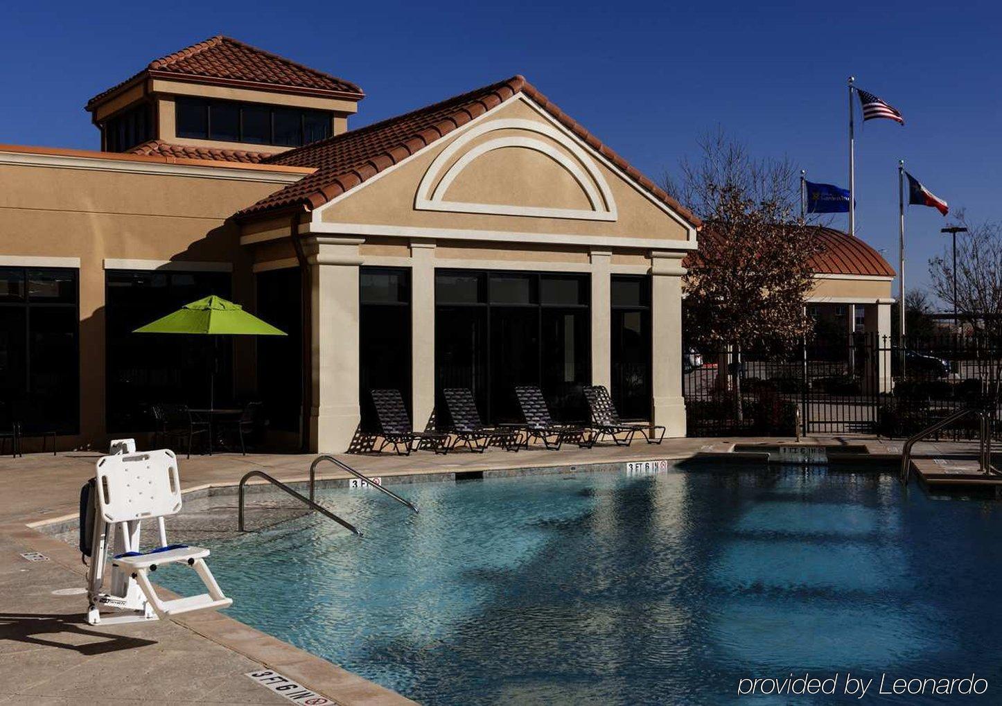 Hotel Hilton Garden Dallas 3*